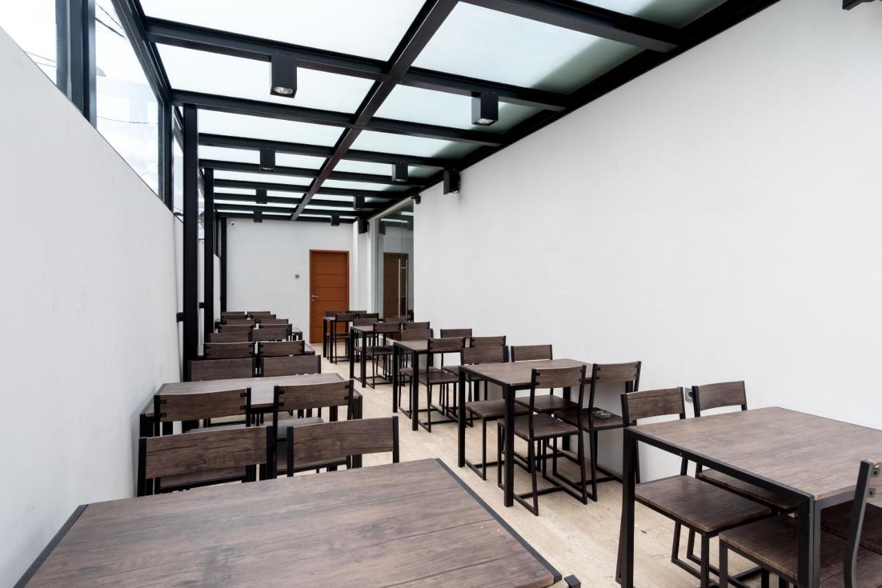 Reddoorz Premium Near Centre Point Mall Medan Eksteriør bilde