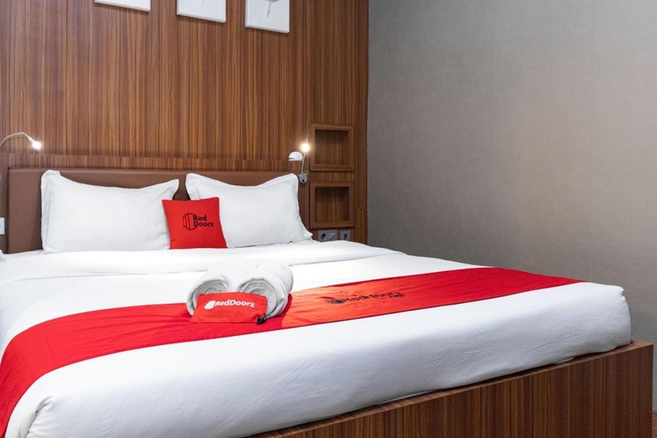 Reddoorz Premium Near Centre Point Mall Medan Eksteriør bilde